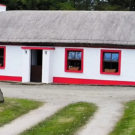 Holiday home Biddys *